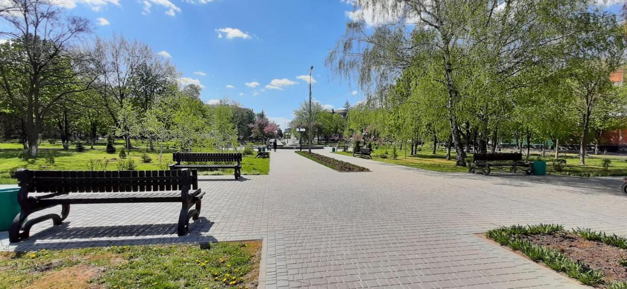 Квартира Біля Центральної Площі Перспективна 22 Oleksandriia Exteriér fotografie